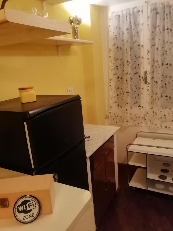 Lord C. Home لا سبيتسْيا المظهر الخارجي الصورة